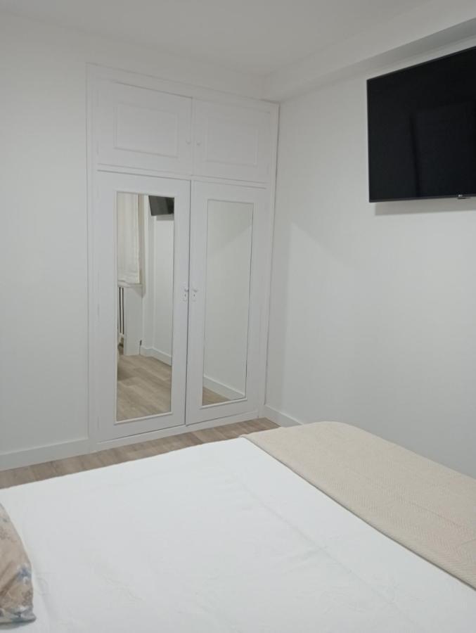 Milladoiro Apartment Teo ภายนอก รูปภาพ