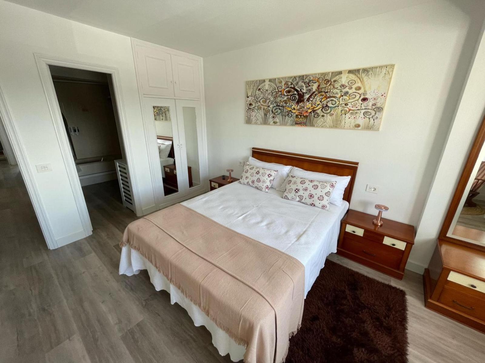 Milladoiro Apartment Teo ภายนอก รูปภาพ